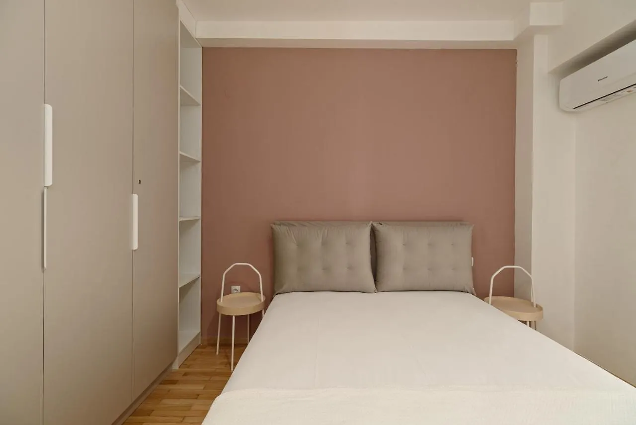 Blu & Marrone Suites-Parking Included Thessaloniki Apartment