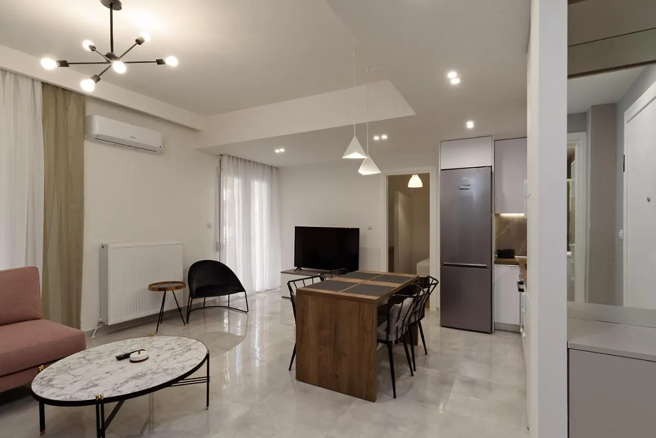 Blu & Marrone Suites-Parking Included Thessaloniki