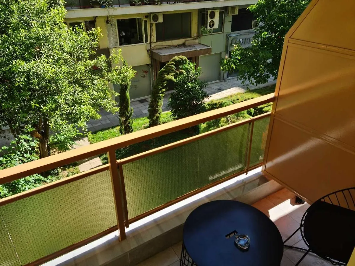 Blu & Marrone Suites-Parking Included Thessaloniki